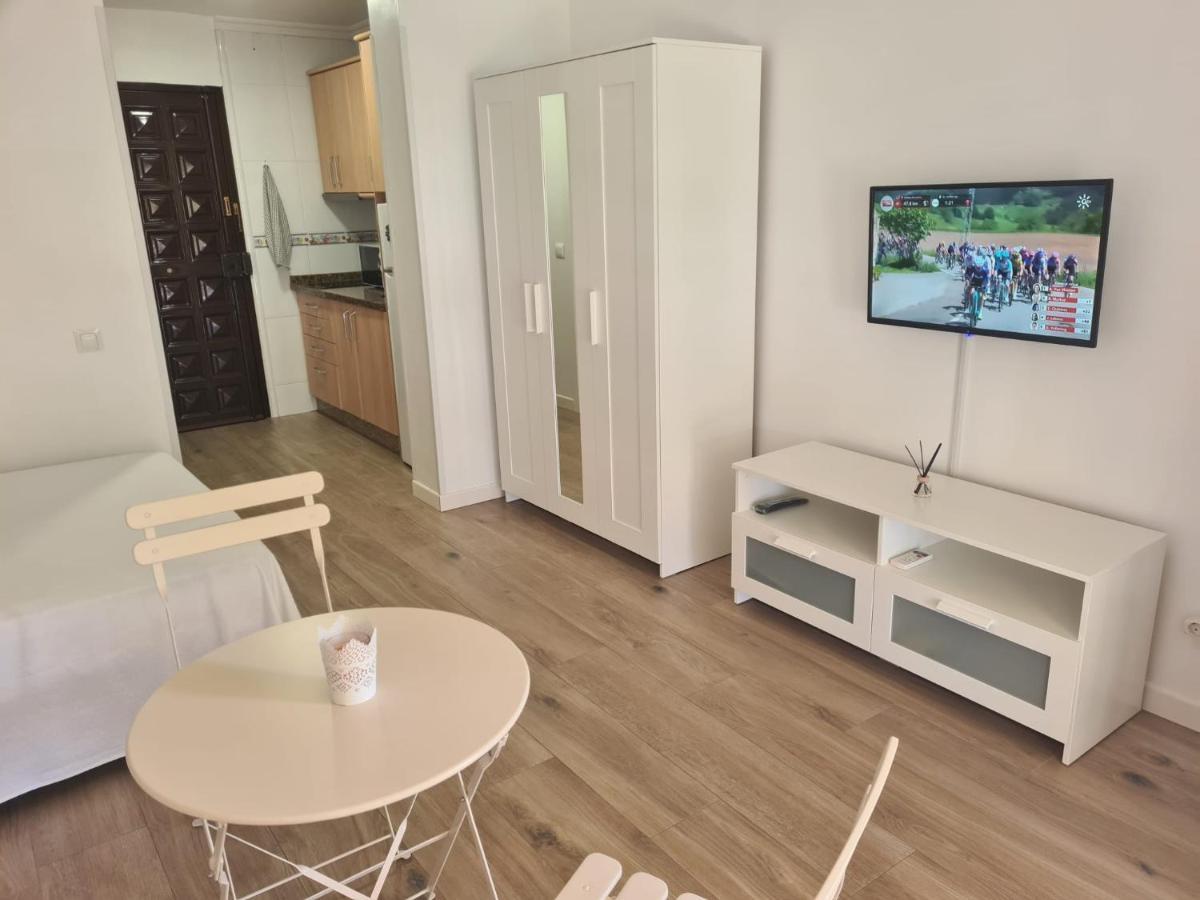 Estudio Torre Del Mar Εξωτερικό φωτογραφία